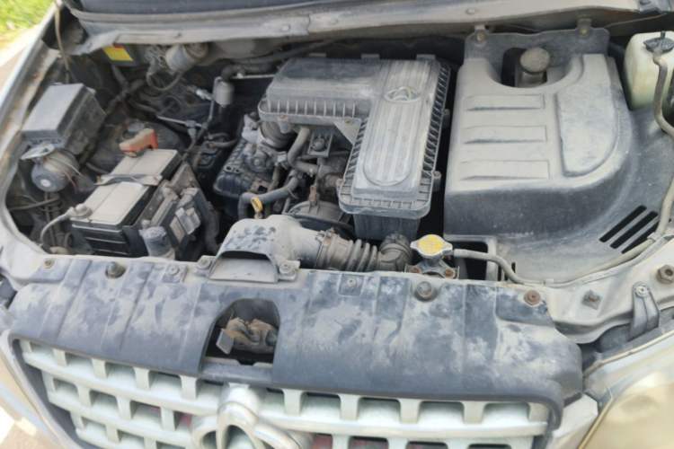 Used CHANGAN KAICHENG Ounuo S 2012 1.3L Base Version Engine Bay