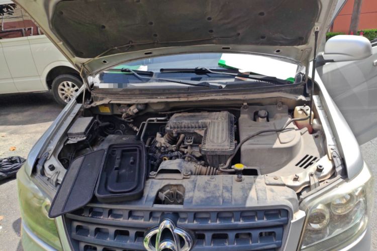 Used CHANGAN KAICHENG Ounuo S 2012 1.3L Base Version Engine Bay