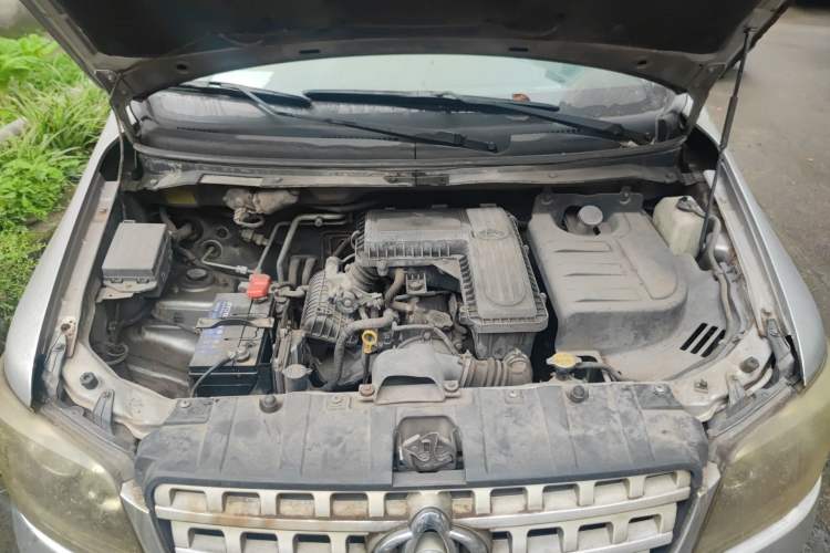 Used CHANGAN KAICHENG Ounuo S 2012 1.3L Standard Version Engine Bay