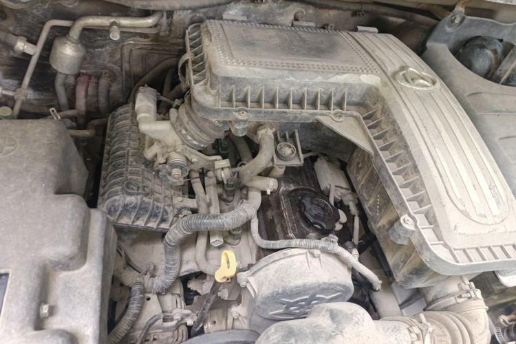 Used CHANGAN KAICHENG Ounuo S 2012 1.3L Standard Version Engine Bay