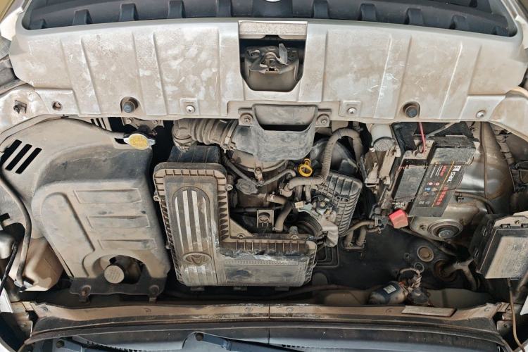 Used CHANGAN KAICHENG Ounuo S 2012 1.3L Base Version Engine Bay