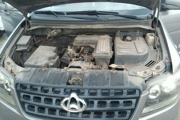 Used CHANGAN KAICHENG Ounuo S 2012 1.3L Base Version Engine Bay