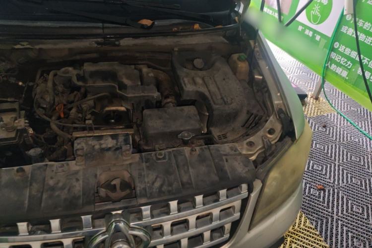 Used CHANGAN KAICHENG Ounuo S 2012 1.5L Elite Version Engine Bay Left