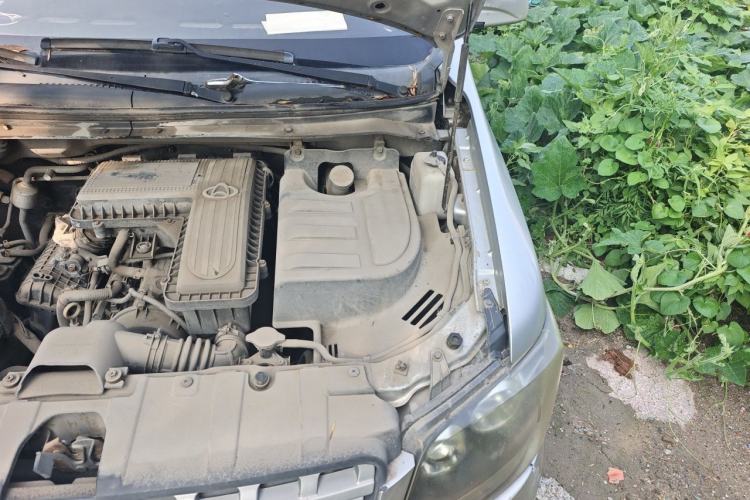 Used CHANGAN KAICHENG Ounuo S 2012 1.3L Standard Version Engine Bay Left