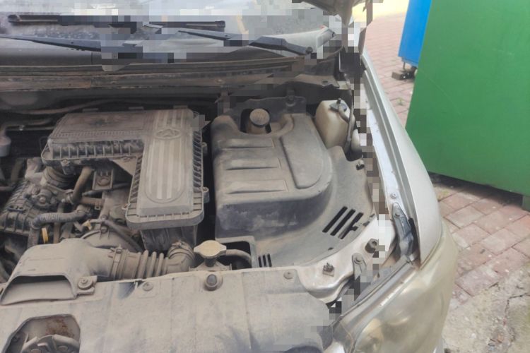 Used CHANGAN KAICHENG Ounuo S 2012 1.3L Elite Version Engine Bay Left