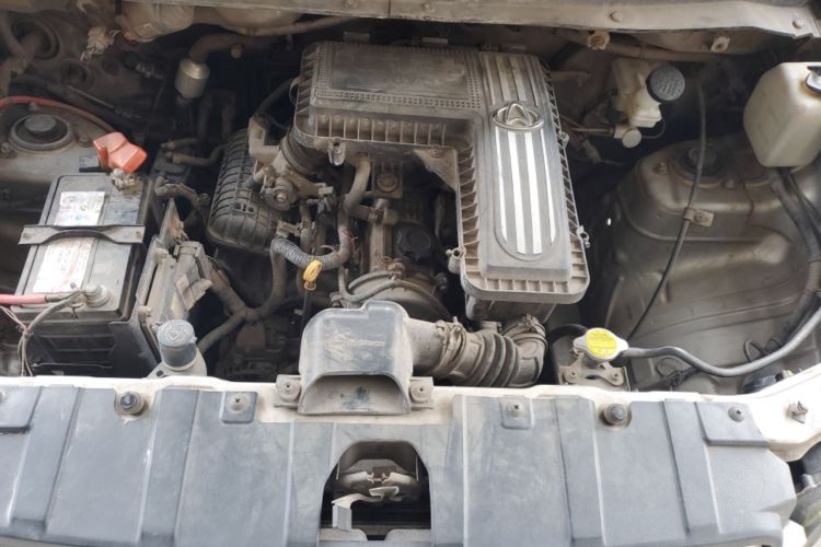 Used CHANGAN KAICHENG Ounuo S 2012 1.3L Base Version Engine Bay