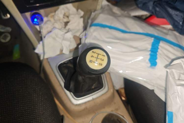 Used CHANGAN KAICHENG Ounuo S 2012 1.5L Elite Version Gear Lever