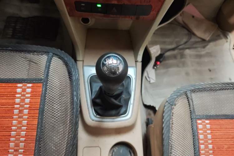 Used CHANGAN KAICHENG Ounuo S 2012 1.3L Base Version Gear Lever