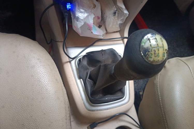 Used CHANGAN KAICHENG Ounuo S 2012 1.3L Standard Version Gear Lever