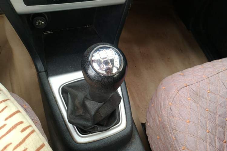 Used CHANGAN KAICHENG Ounuo S 2012 1.3L Base Version Gear Lever
