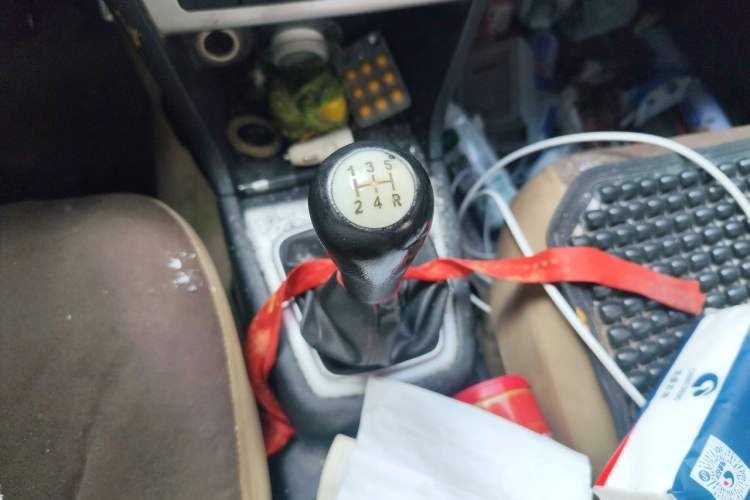 Used CHANGAN KAICHENG Ounuo S 2012 1.5L Standard Version Gear Lever