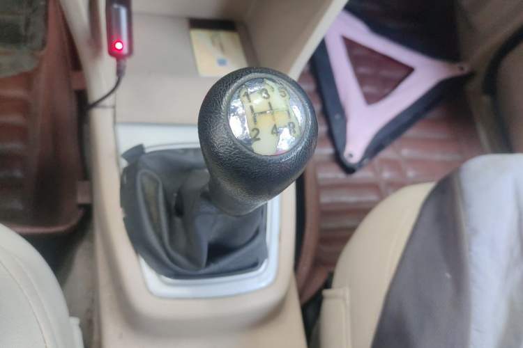 Used CHANGAN KAICHENG Ounuo S 2012 1.3L Base Version Gear Lever