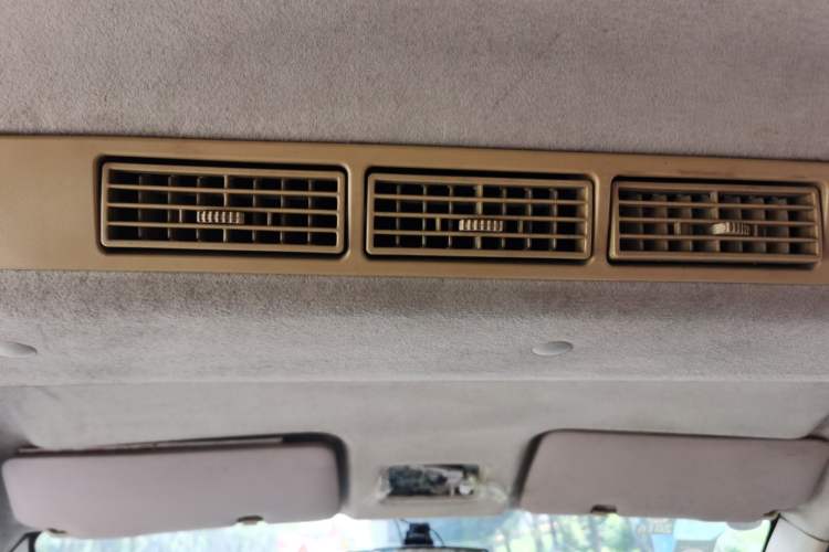 Used CHANGAN KAICHENG Ounuo S 2012 1.3L Standard Version Headliner