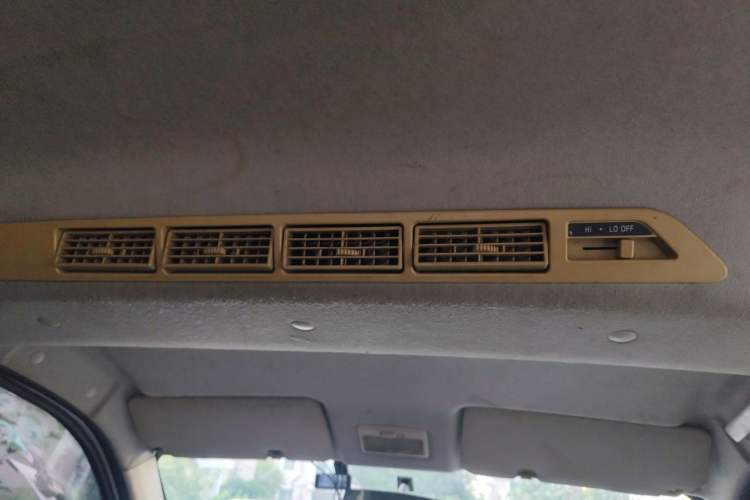 Used CHANGAN KAICHENG Ounuo S 2012 1.5L Standard Version Headliner