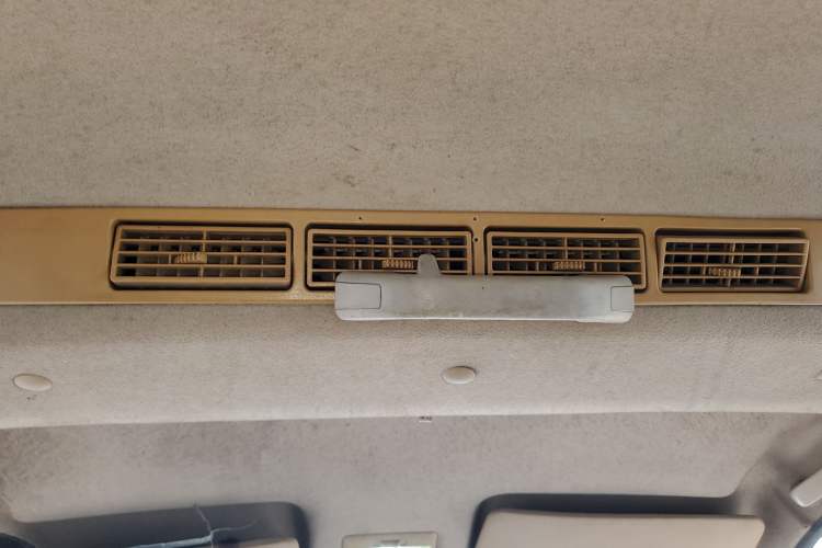 Used CHANGAN KAICHENG Ounuo S 2012 1.3L Base Version Headliner