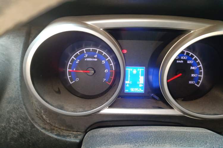 Used CHANGAN KAICHENG Ounuo S 2012 1.3L Base Version Instrument Cluster