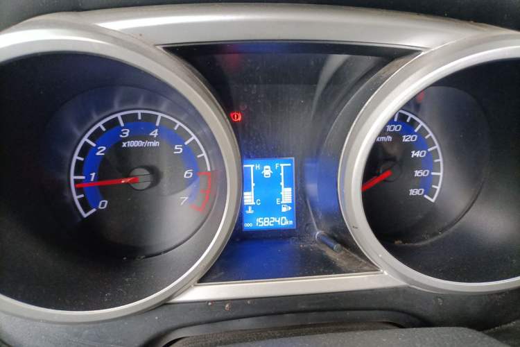 Used CHANGAN KAICHENG Ounuo S 2012 1.5L Standard Version Instrument Cluster