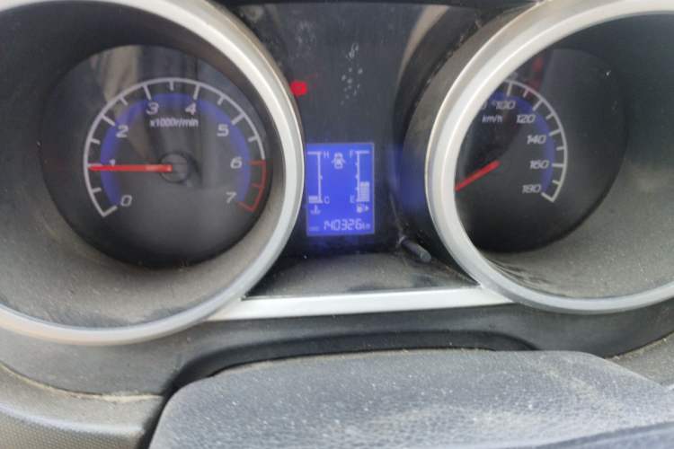 Used CHANGAN KAICHENG Ounuo S 2012 1.3L Base Version Odometer Close Up