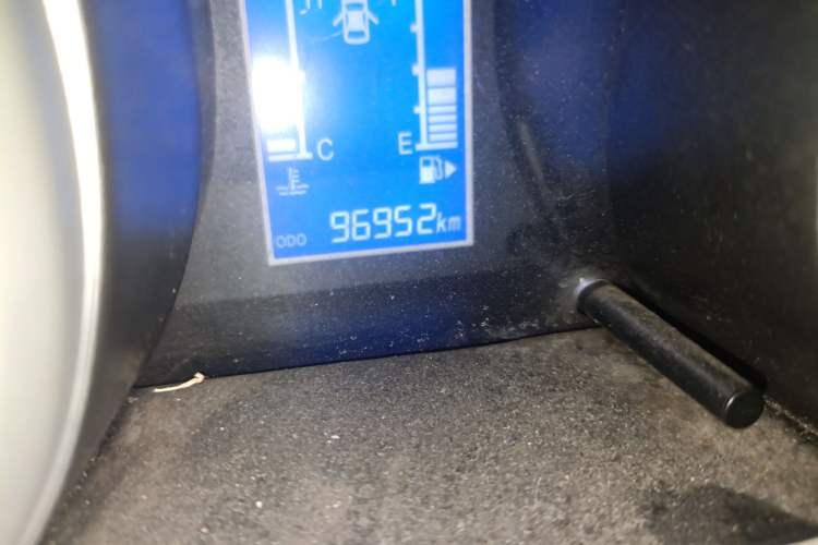 Used CHANGAN KAICHENG Ounuo S 2012 1.3L Base Version Odometer Close Up