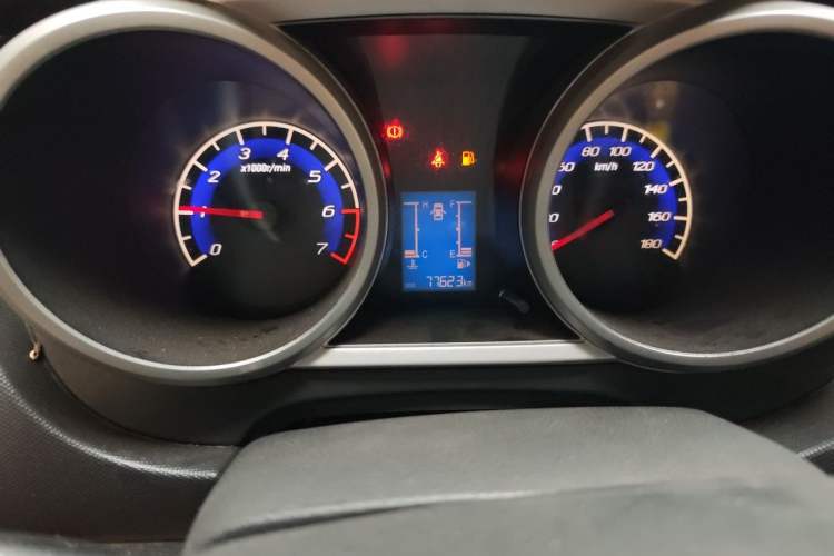 Used CHANGAN KAICHENG Ounuo S 2012 1.3L Base Version Odometer Close Up
