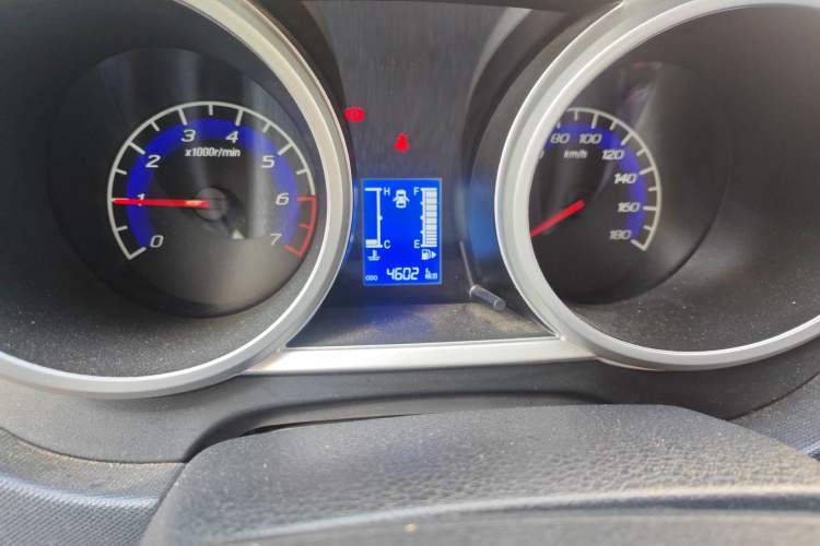 Used CHANGAN KAICHENG Ounuo S 2012 1.3L Base Version Odometer Close Up