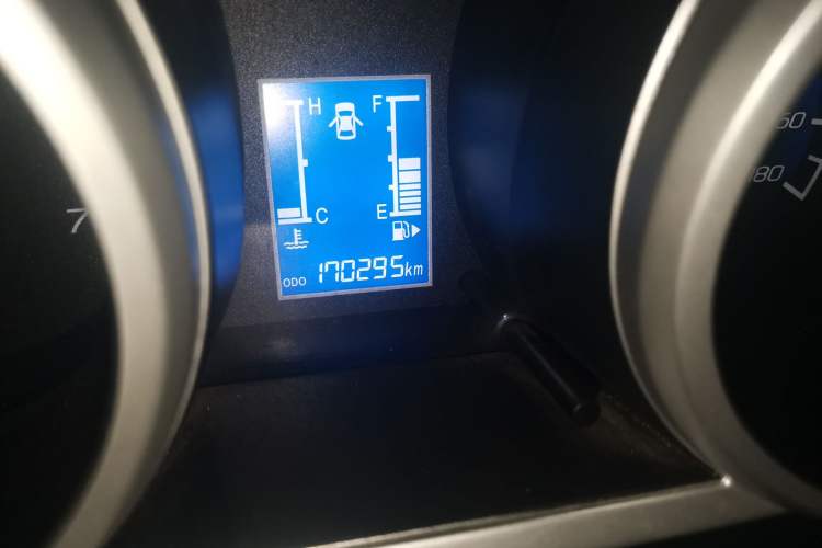 Used CHANGAN KAICHENG Ounuo S 2012 1.3L Elite Version Odometer Close Up