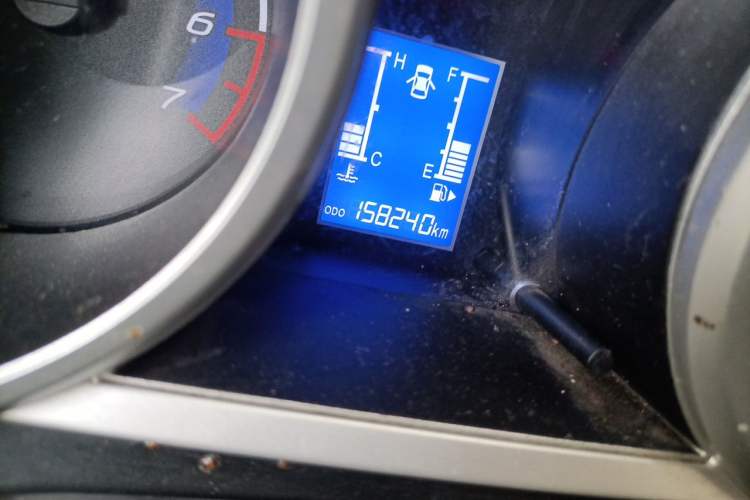 Used CHANGAN KAICHENG Ounuo S 2012 1.5L Standard Version Odometer Close Up