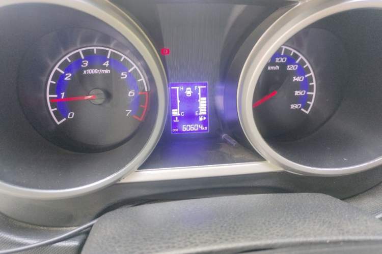 Used CHANGAN KAICHENG Ounuo S 2012 1.3L Base Version Odometer Close Up