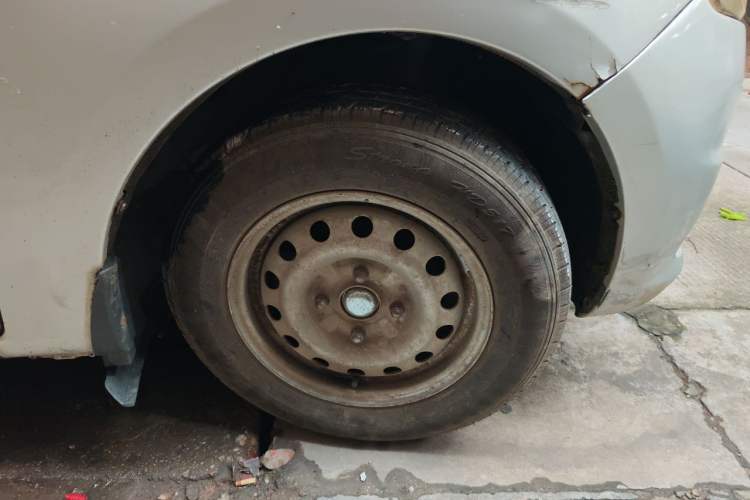 Used CHANGAN KAICHENG Ounuo S 2012 1.3L Base Version Right Front Wheel Hub