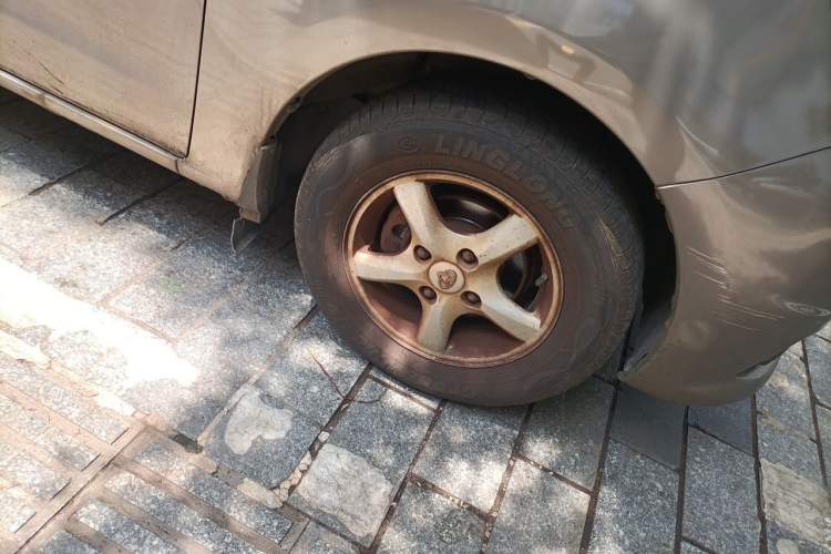 Used CHANGAN KAICHENG Ounuo S 2012 1.5L Standard Version Right Front Wheel Hub