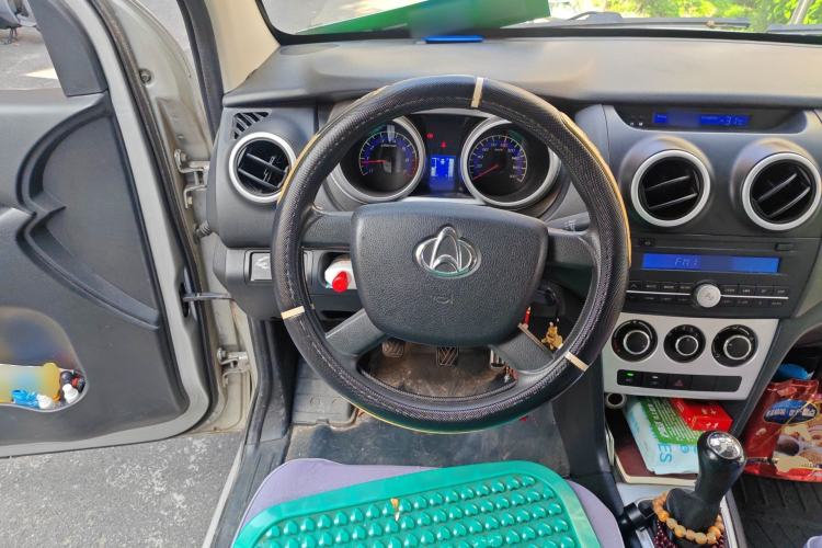 Used CHANGAN KAICHENG Ounuo S 2012 1.3L Base Version Steering Wheel