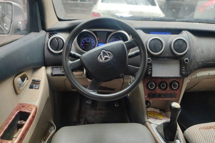 Used CHANGAN KAICHENG Ounuo S 2012 1.3L Standard Version Steering Wheel