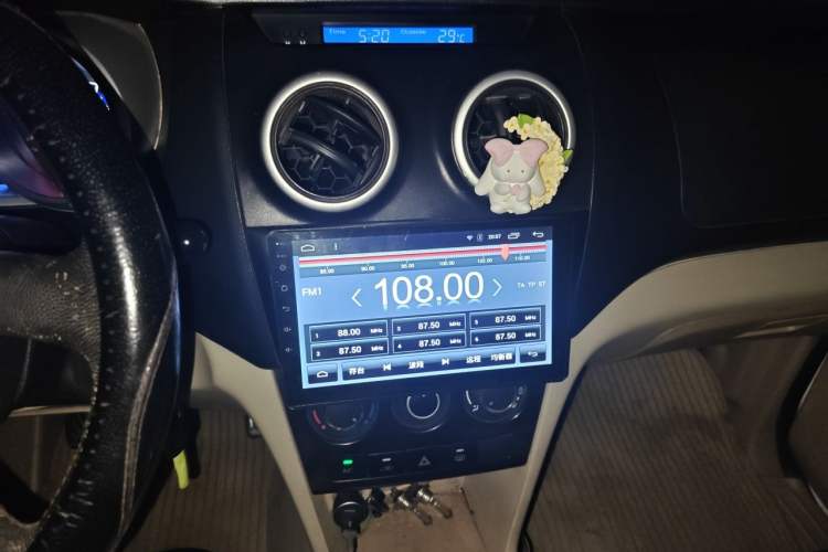 Used CHANGAN KAICHENG Ounuo S 2012 1.5L Luxury Model Audio And AC Panel