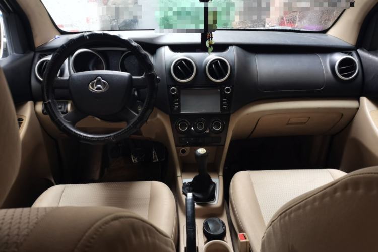 Used CHANGAN KAICHENG Ounuo S 2012 1.5L Standard Version Center Console