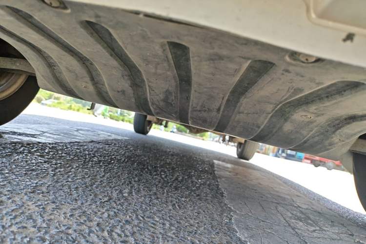 Used CHANGAN KAICHENG Ounuo S 2012 1.3L Elite Version Chassis Front