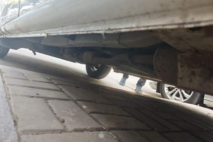 Used CHANGAN KAICHENG Ounuo S 2012 1.5L Standard Version Chassis Rear Left