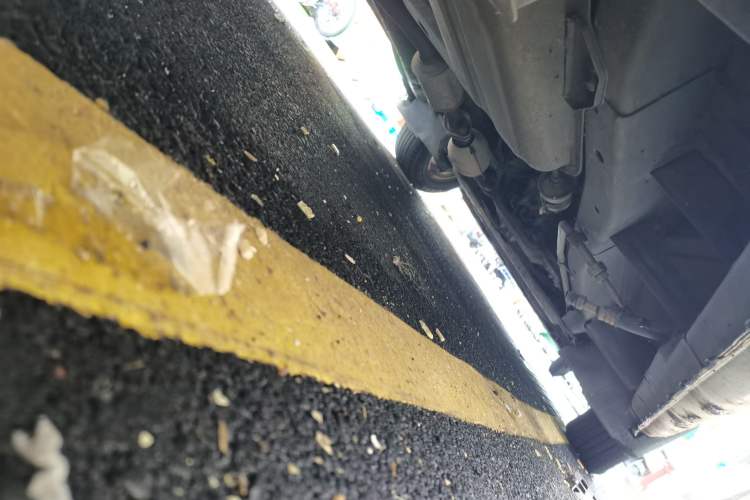 Used CHANGAN KAICHENG Ounuo S 2012 1.5L Standard Version Chassis Rear Right