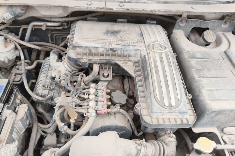 Used CHANGAN KAICHENG Ounuo S 2012 1.3L Base Version Engine Bay