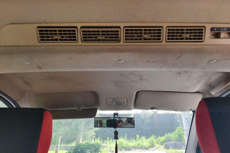 Used CHANGAN KAICHENG Ounuo S 2012 1.3L Standard Version Headliner