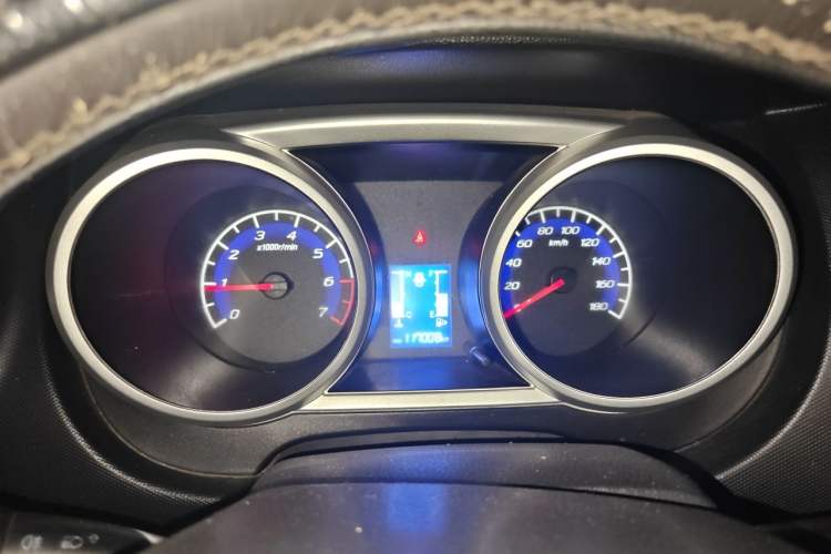 Used CHANGAN KAICHENG Ounuo S 2012 1.5L Luxury Model Instrument Cluster