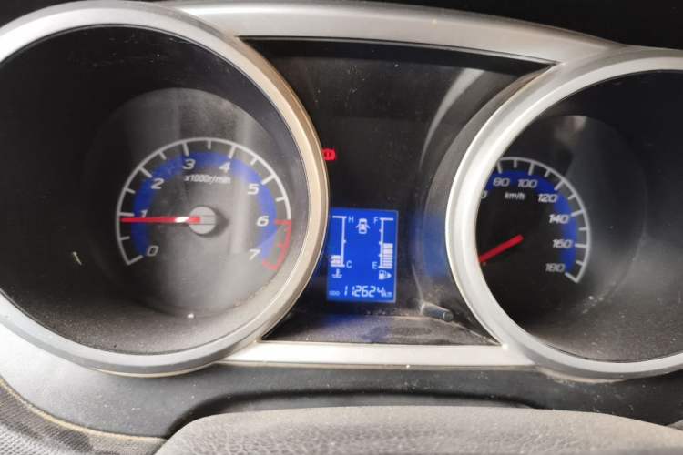 Used CHANGAN KAICHENG Ounuo S 2012 1.3L Base Version Instrument Cluster