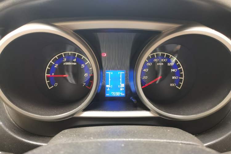Used CHANGAN KAICHENG Ounuo S 2012 1.5L Standard Version Instrument Cluster