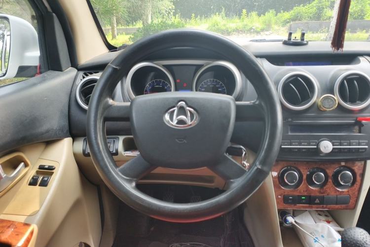 Used CHANGAN KAICHENG Ounuo S 2012 1.3L Standard Version Steering Wheel
