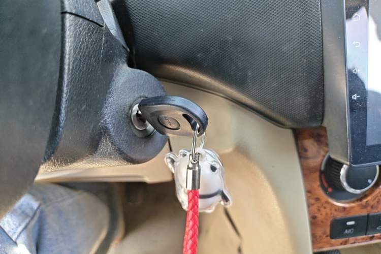 Used CHANGAN KAICHENG Ounuo S 2012 1.3L Elite Version Vehicle Key
