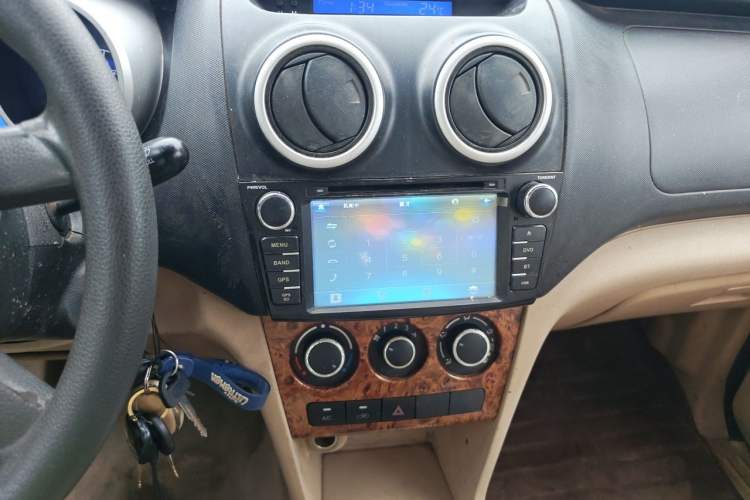 Used CHANGAN KAICHENG Ounuo S 2012 1.3L Base Version Audio And AC Panel