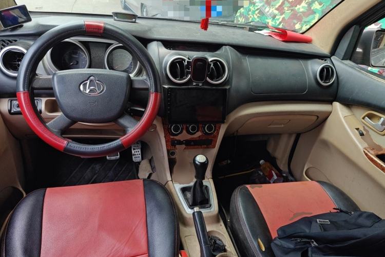 Used CHANGAN KAICHENG Ounuo S 2012 1.3L Elite Version Center Console