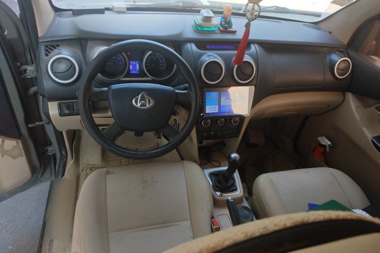 Used CHANGAN KAICHENG Ounuo S 2012 1.5L Elite Version Center Console