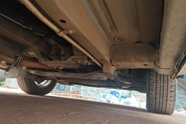 Used CHANGAN KAICHENG Ounuo S 2012 1.3L Elite Version Chassis Front