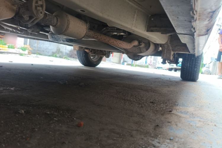 Used CHANGAN KAICHENG Ounuo S 2012 1.5L Standard Version Chassis Front Left