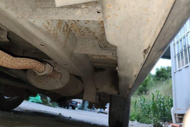 Used CHANGAN KAICHENG Ounuo S 2012 1.3L Base Version Chassis Front Left